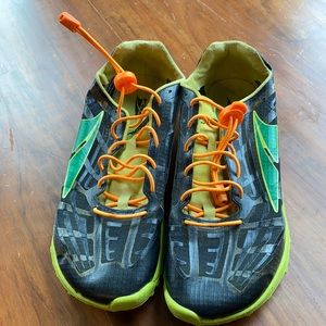 Altra Holden Spike Shoe